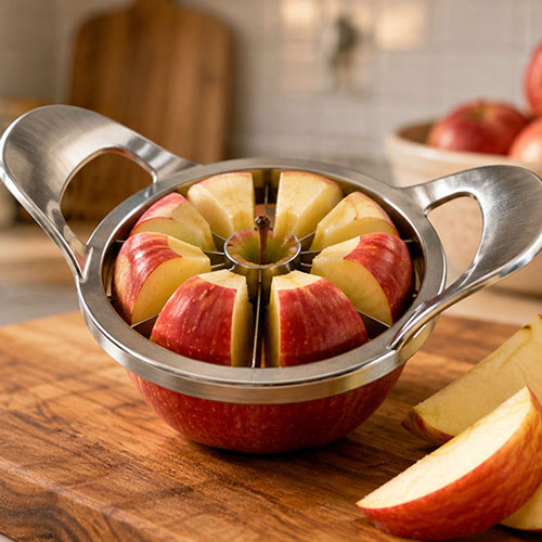 Cortador de manzanas con descorazonador